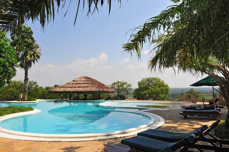 Luxury Service in Poolside Experiences African Safari Exclusive Travel
